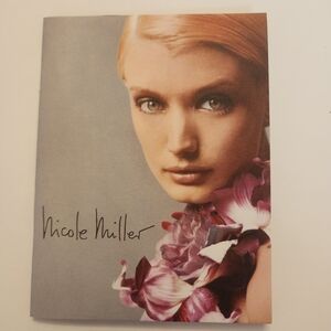 Nicole Miller Floral Print Card